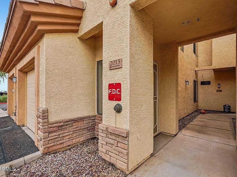 6770 N 47TH Avenue #2013 photo 2