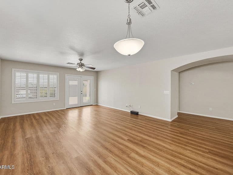 873 E SARATOGA Street photo 3