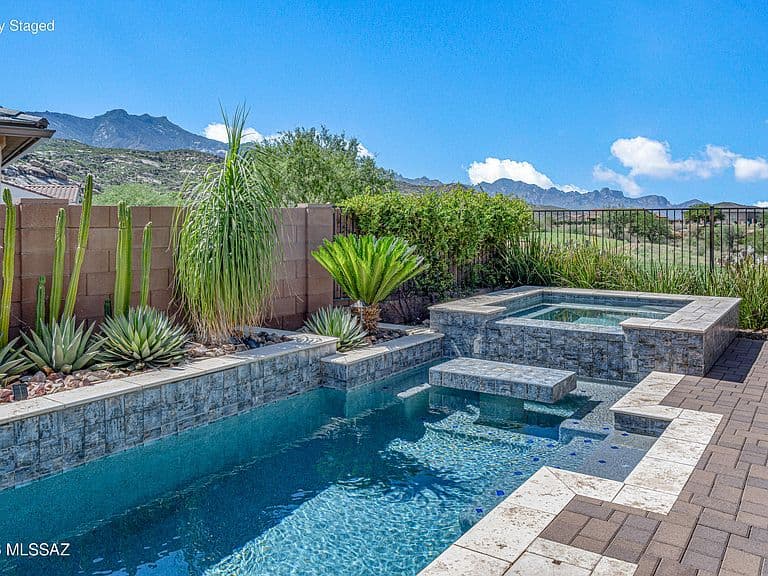 67075 E Willow Canyon Dr photo 1
