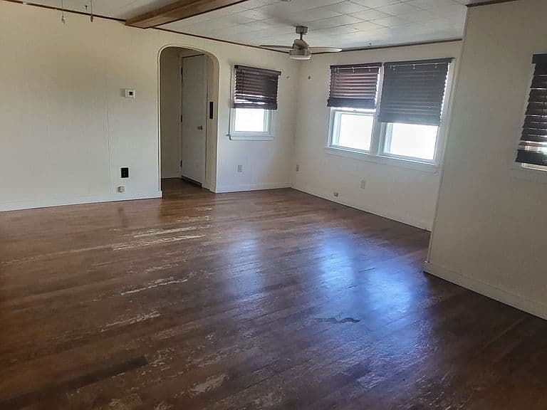 514 Hubbel St photo 5