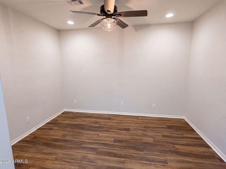 10066 W CASHMAN Drive photo 4