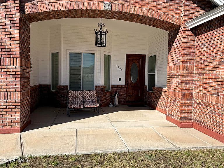 1808 E JUNIPER Circle photo 5