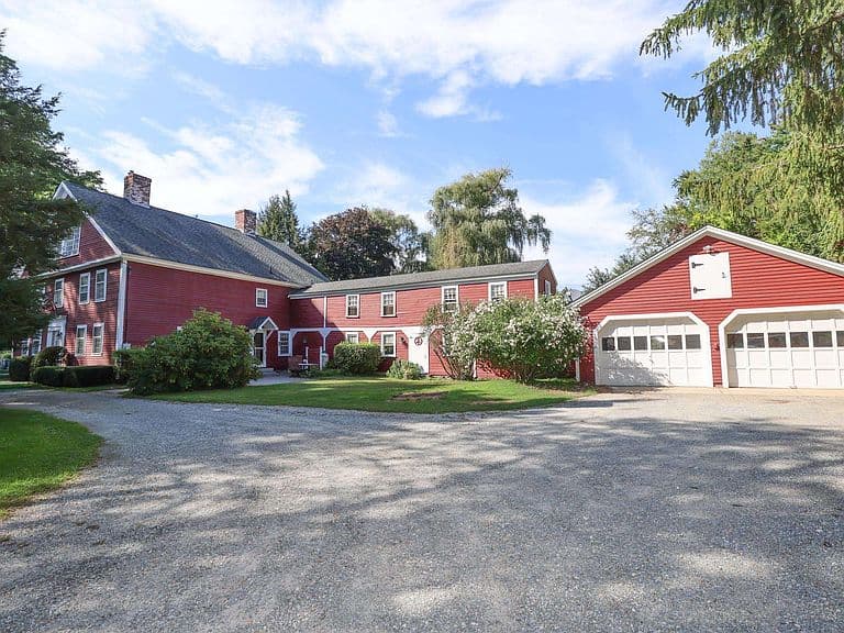 244 Boston Post Road photo 3