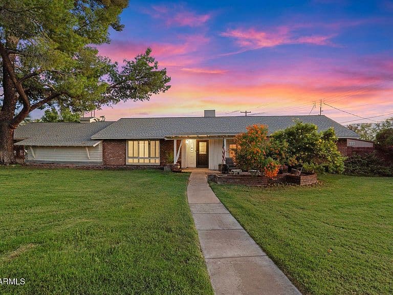 1401 W FRIER Drive photo 4
