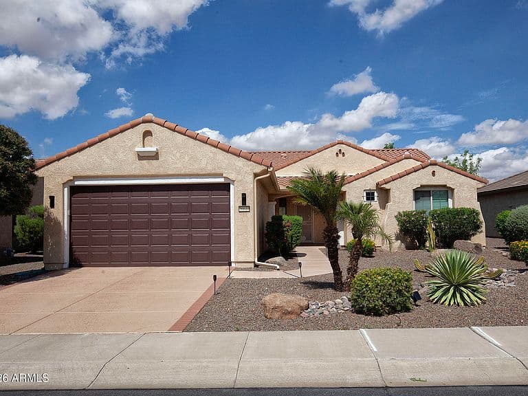 26644 W BURNETT Road photo 1