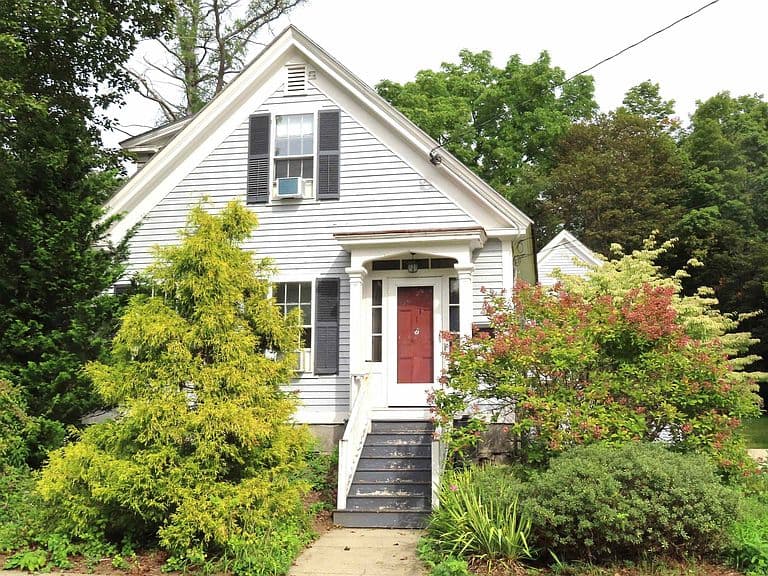 46 South Lincoln Street photo 1