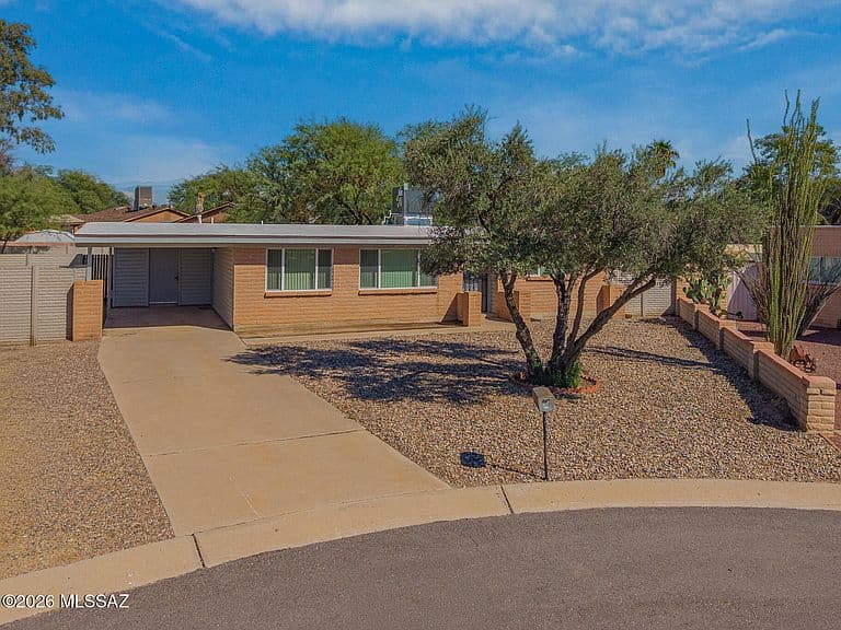 4401 W Calle Marco photo 1
