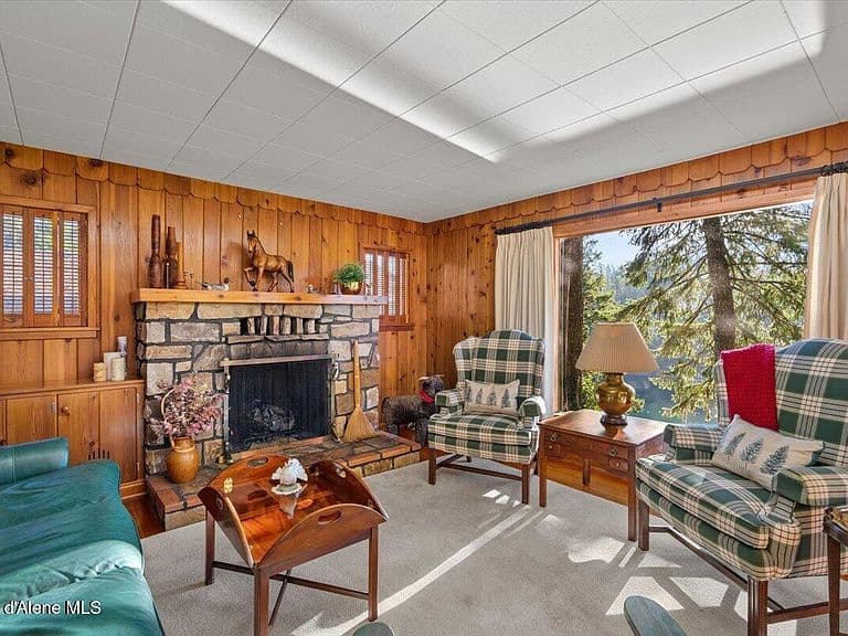 10716 N Lakeview Dr photo 2