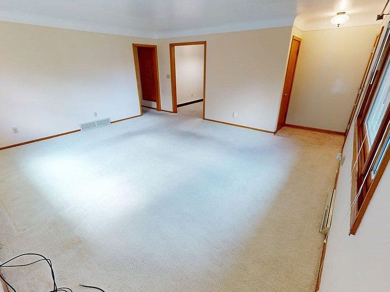 1320 Legeros Dr photo 3