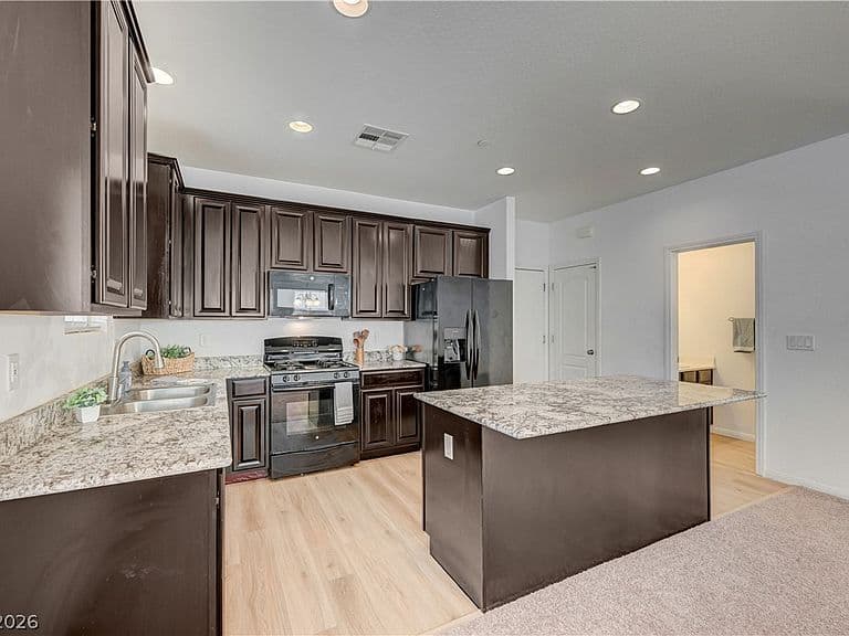 7760 Petite Pillar Ct photo 1