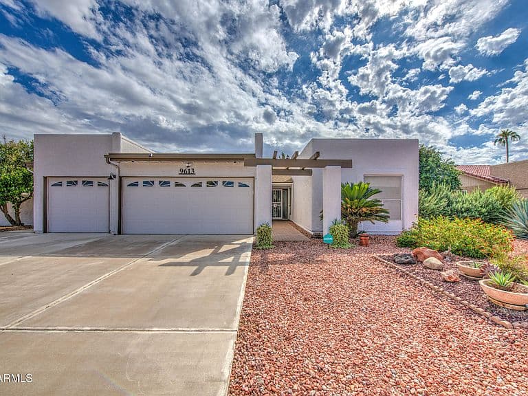 9613 E CEDARWOOD Drive photo 3