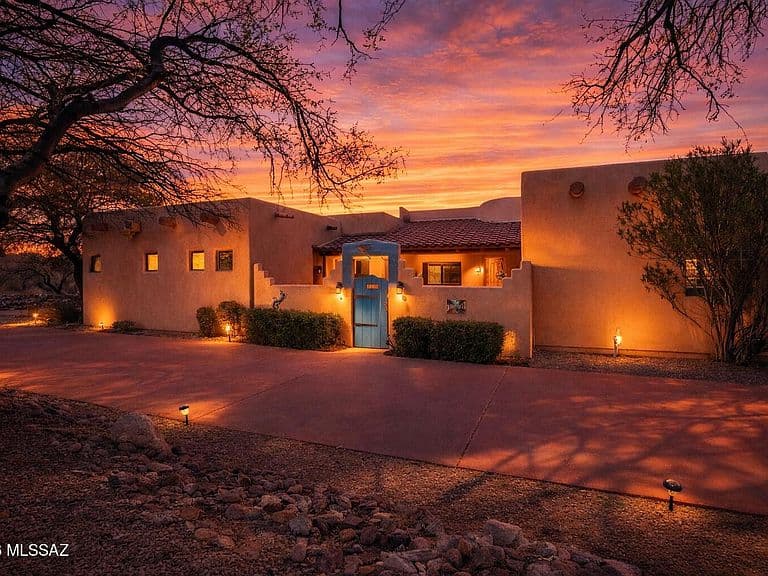 612 Camino Arviso photo 1