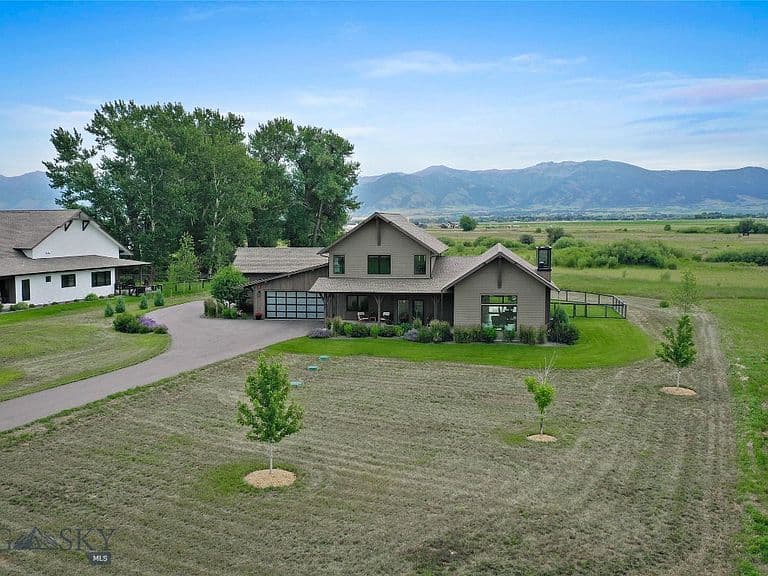 440 Riparian Way photo 5
