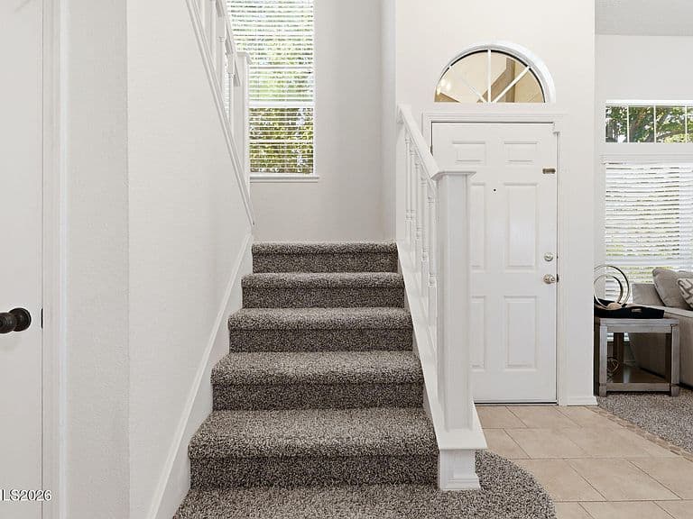 4566 Canyon Ridge Ln photo 5