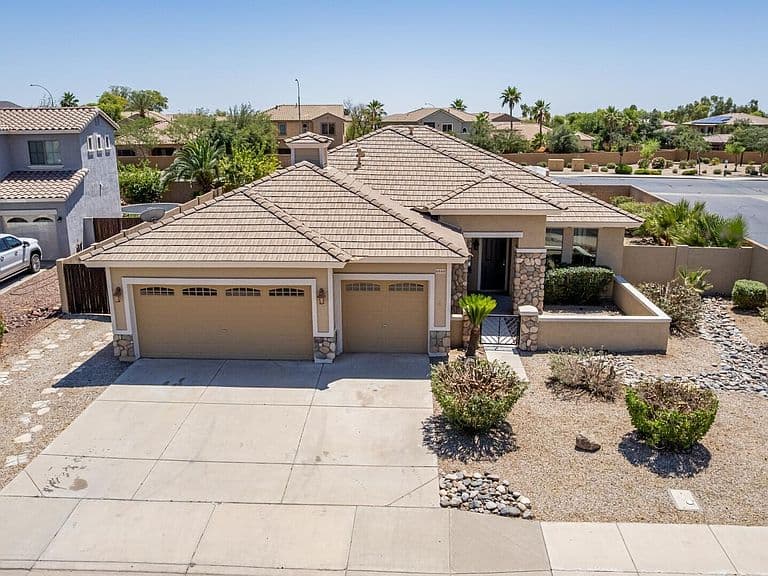 6668 S Garnet Way photo 4