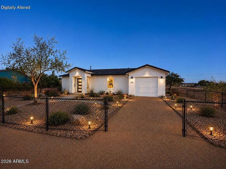20162 E ANTELOPE Road photo 2