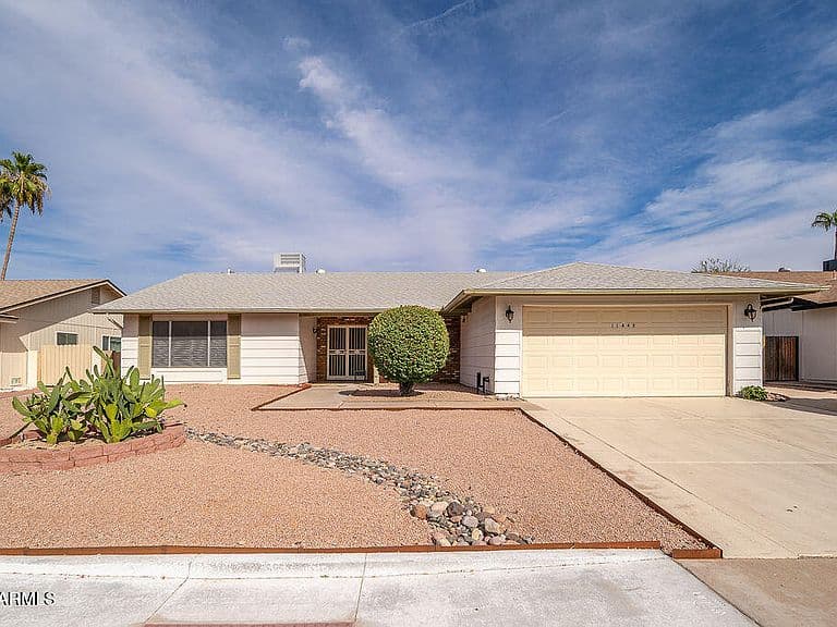 11445 S IROQUOIS Drive photo 1