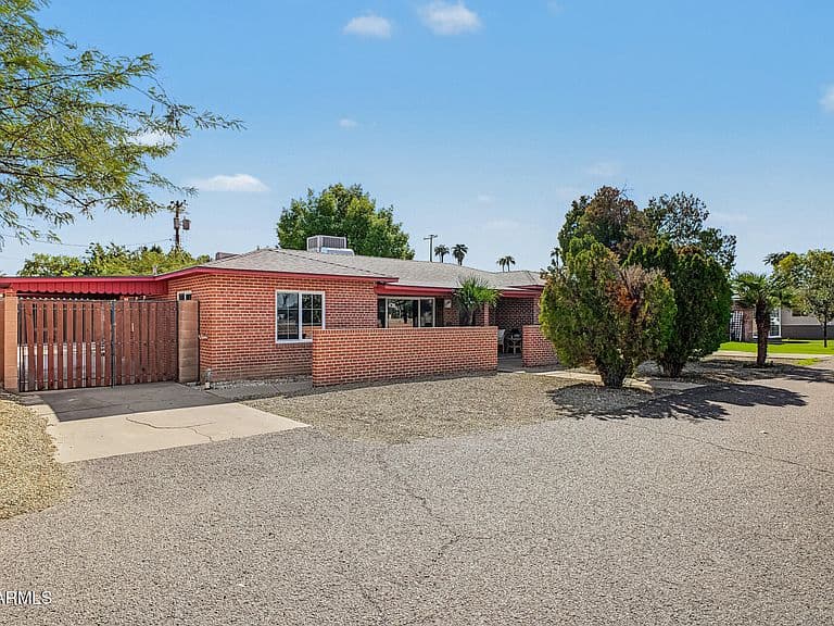 1307 W THOMAS Road photo 4