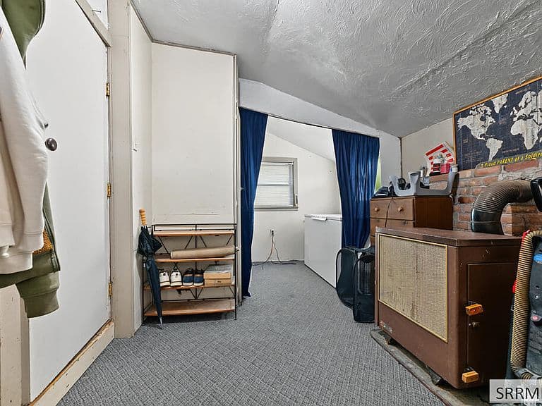 4370 N 5000 W photo 3