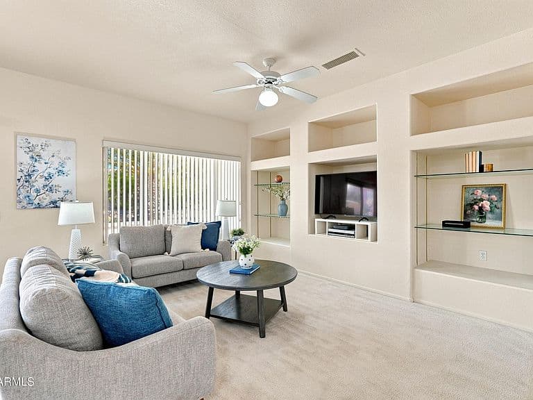 16060 W VERBENA Lane photo 3