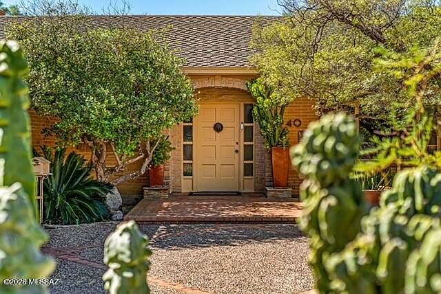 40 N Sierra Vista Dr photo 3
