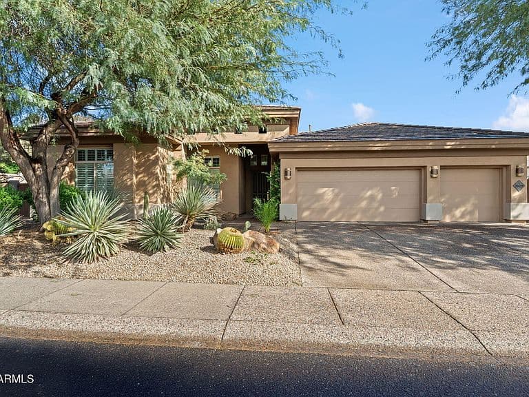 20429 N 83rd Place photo 2