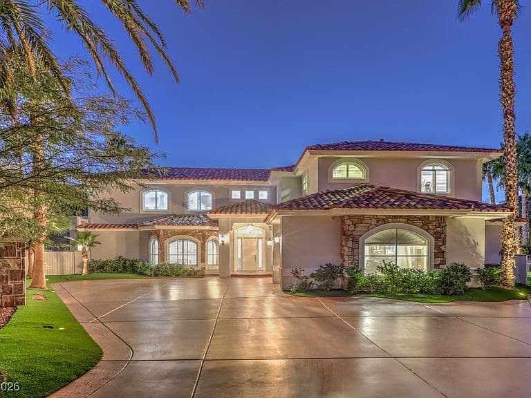 3 Grand Anacapri Dr photo 2