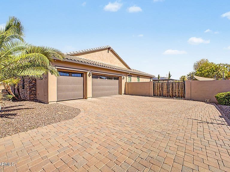 2855 E WARBLER Road photo 5