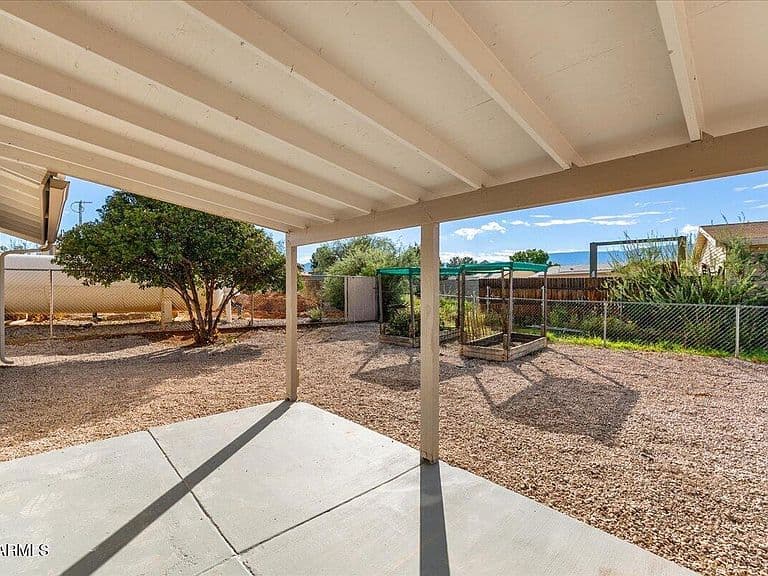 4682 E VERDE VIEW Drive photo 2