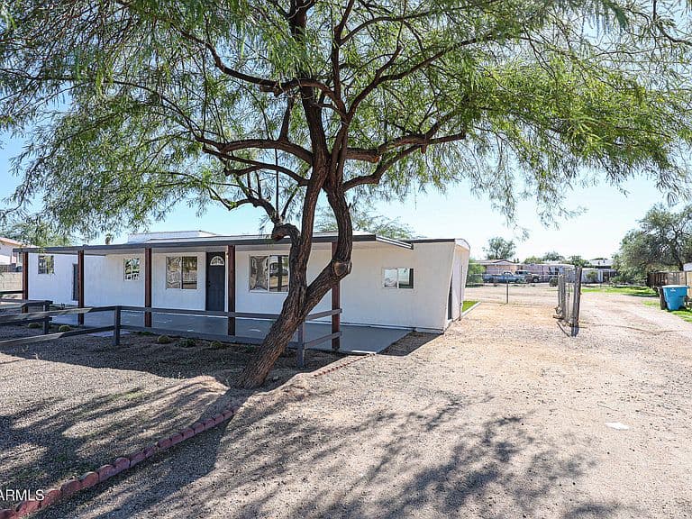 2839 E Marco Polo Rd photo 4