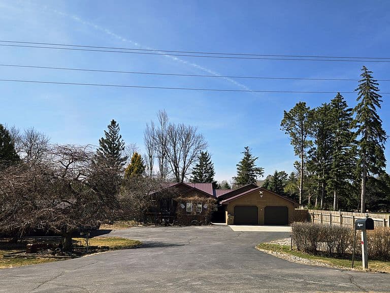 20387 471st Ave photo 3