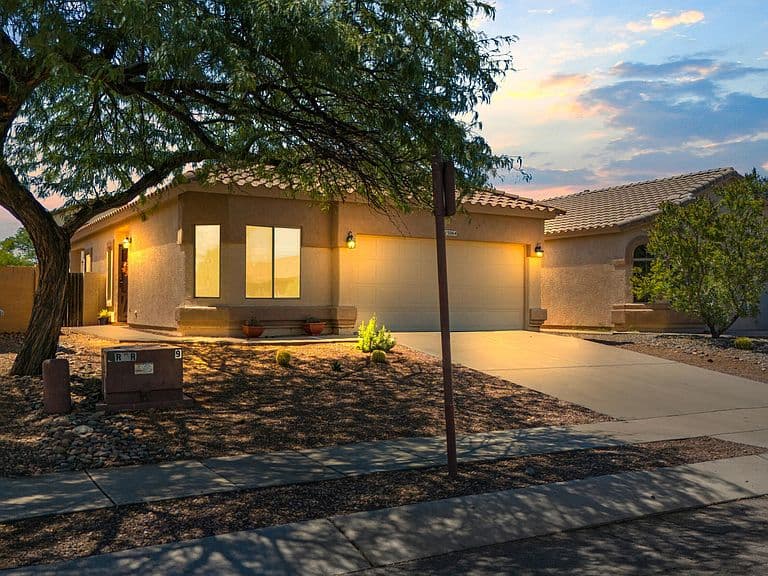15064 S Theodore Roosevelt Way photo 1