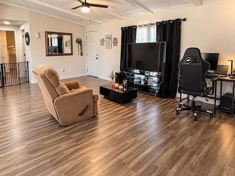 9470 E Armada Dr photo 4