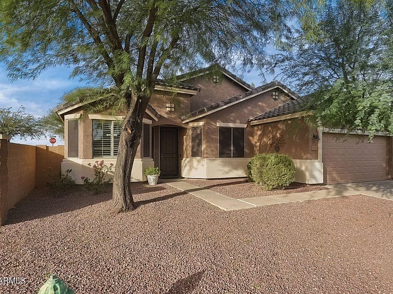 1530 E FONTANA Drive photo 5