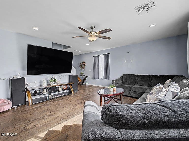 5122 S River Run Dr photo 5