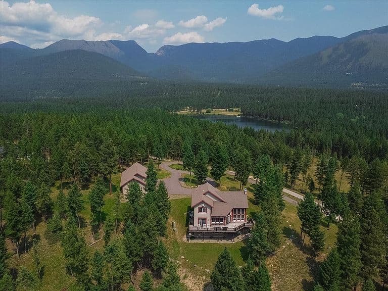 227 Stingray Dr photo 1
