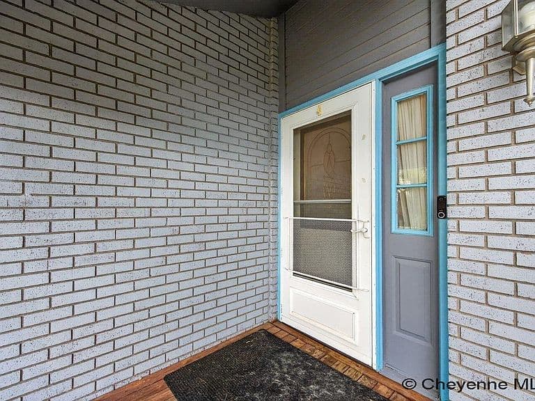 5506 Liberty St photo 3
