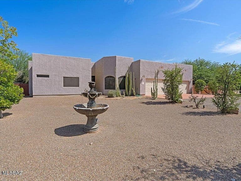 3985 E Songbird Ln photo 3