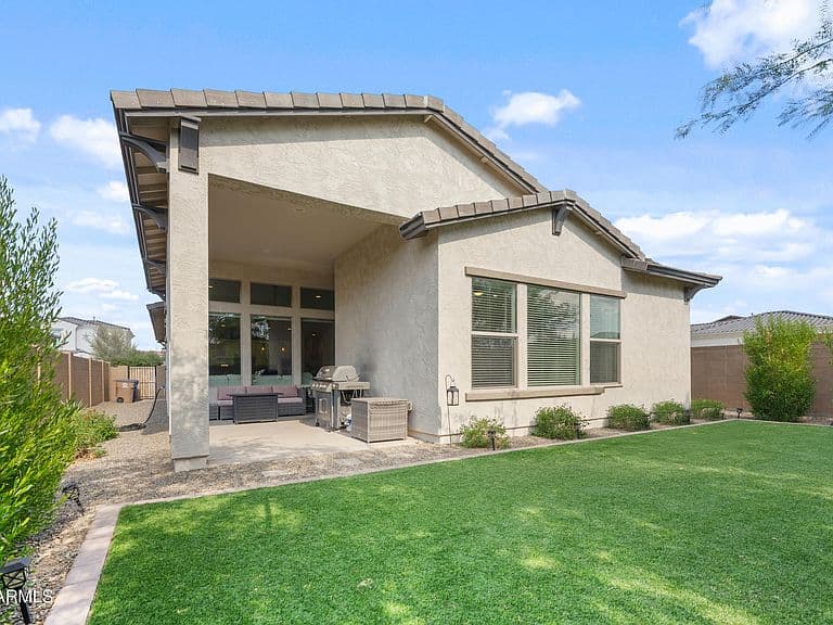 26128 S 229TH Place photo 5