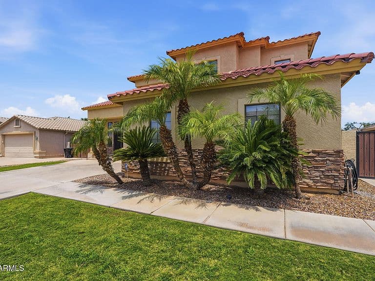 3644 E DEL RIO Street photo 4