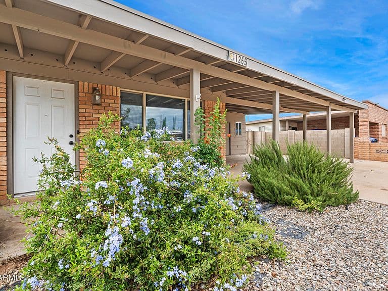 1265 Andrea Drive photo 5