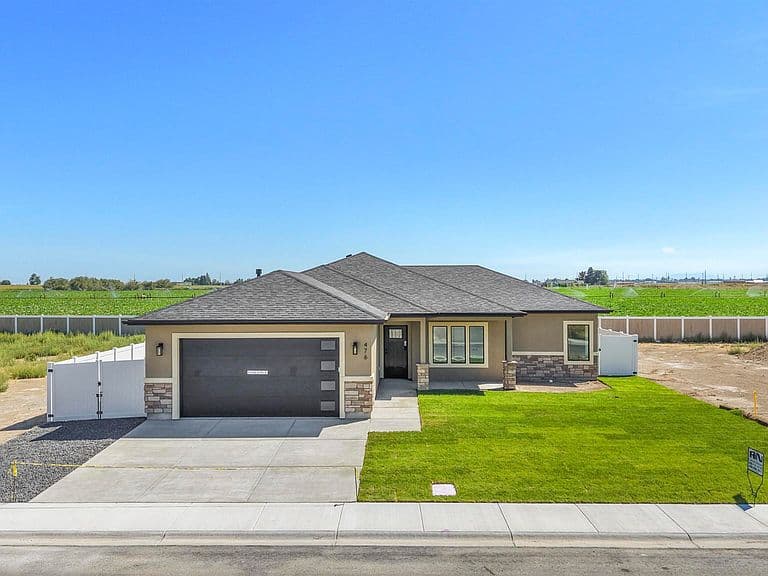 476 Sunspot Dr photo 4