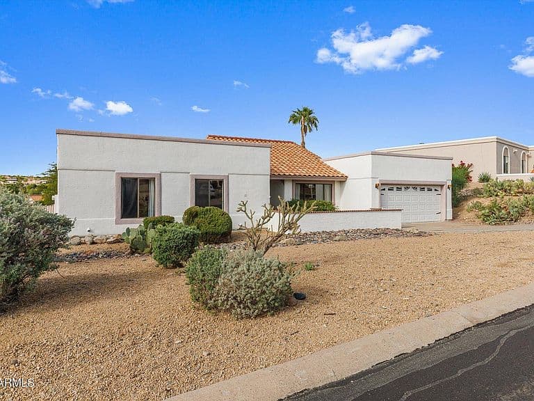 16327 E MONTROSE Drive photo 5