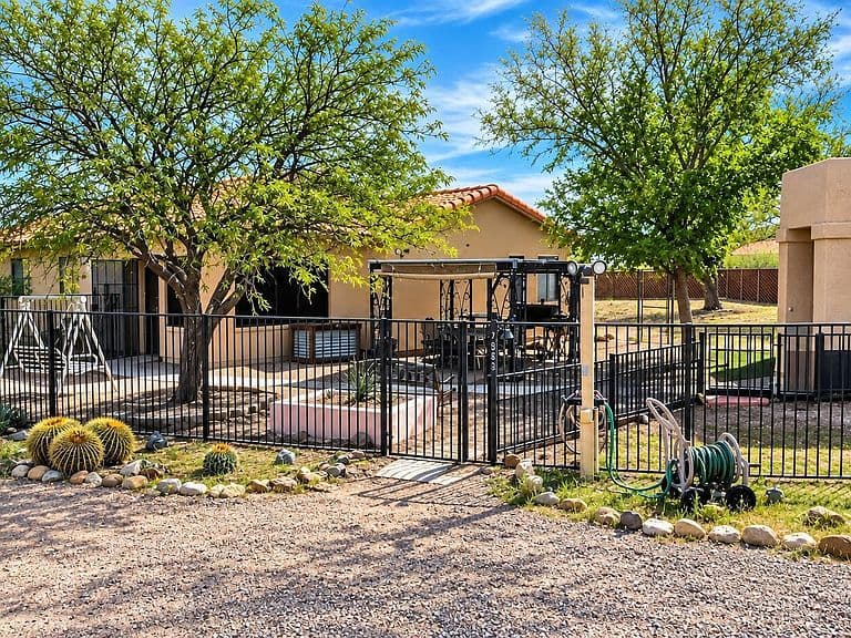 7963 S Farmhills Pl photo 2
