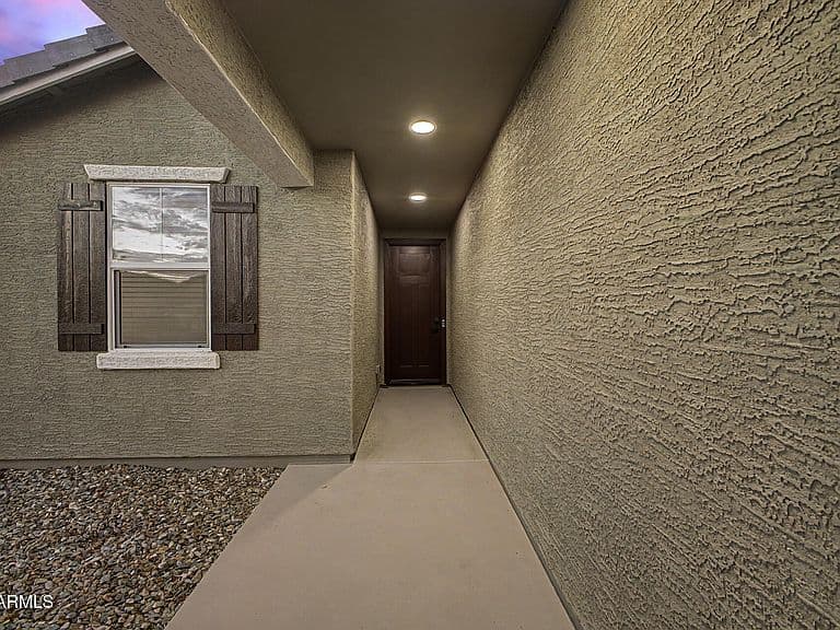 17298 W GRAY FOX Trail photo 5