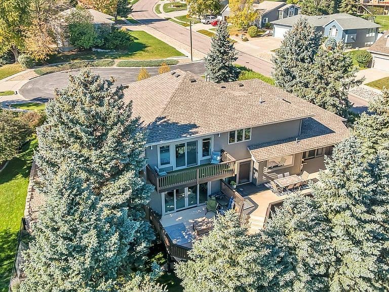 609 Alta Vista Ct photo 2