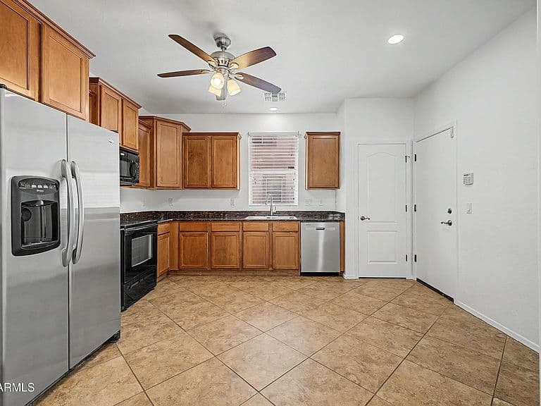 4282 E CARLA VISTA Drive photo 4