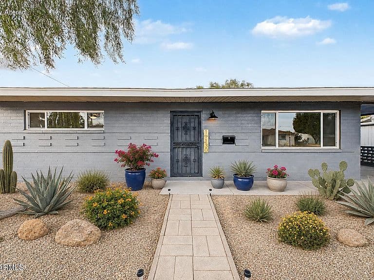 11130 W JERSEY Avenue photo 2