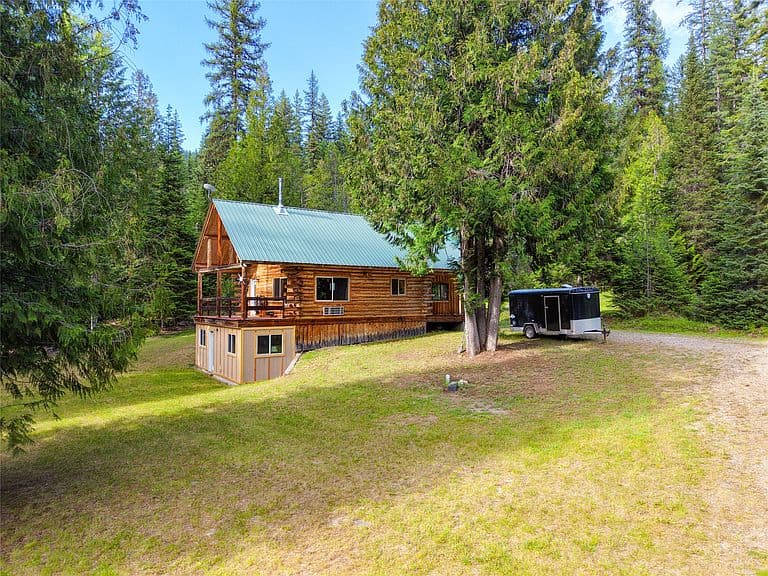 364 Cedars Dr photo 1