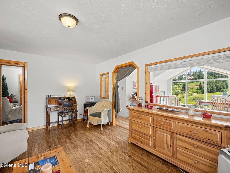 39138 S Highway 3 photo 5